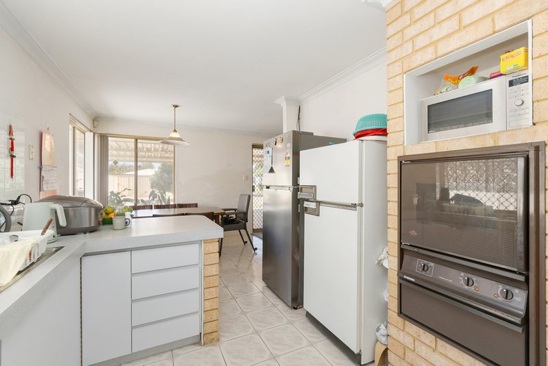 Photo - 47 Bottlebrush Drive, Morley WA 6062 - Image 17