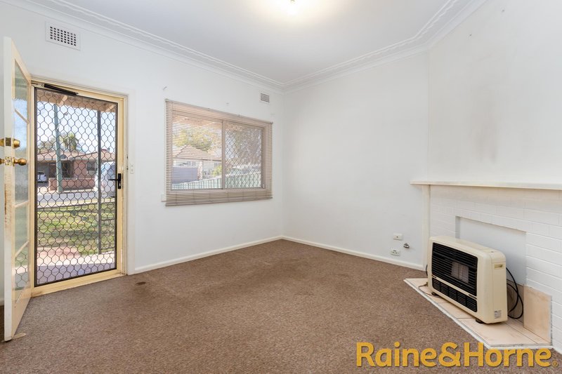 Photo - 47 Boundary Road, Dubbo NSW 2830 - Image 2