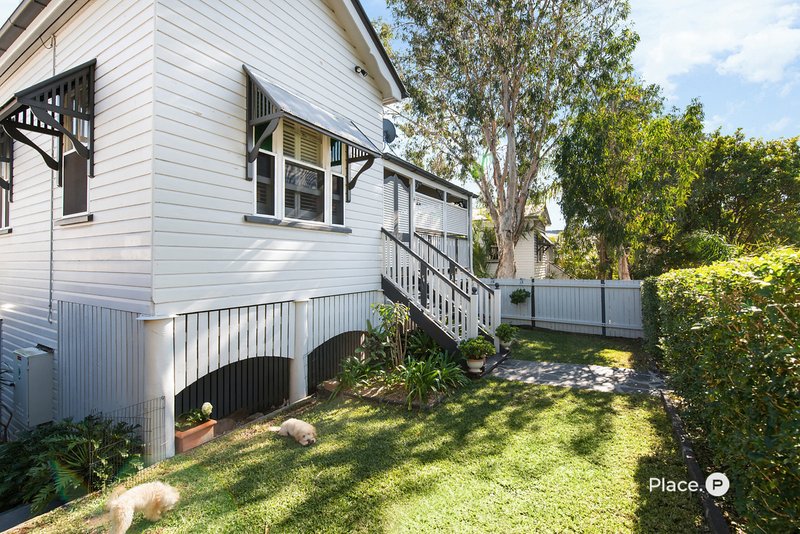 4/7 Bramston Terrace, Herston QLD 4006