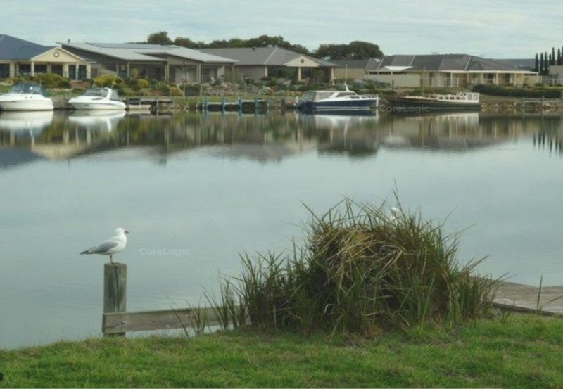 Photo - 47 Britannia Parade, Hindmarsh Island SA 5214 - Image 2