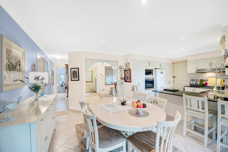 Photo - 47 Bronzewing Drive, Erina NSW 2250 - Image 3