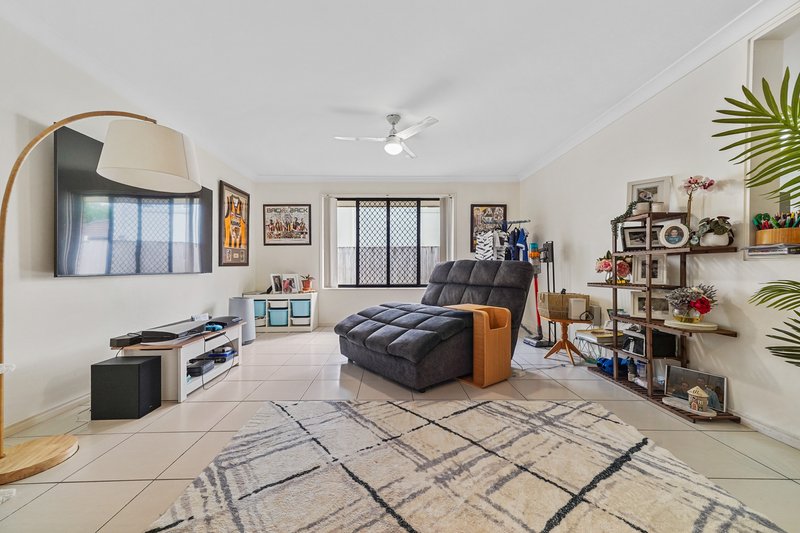 Photo - 47 Brookvale Drive, Victoria Point QLD 4165 - Image 2