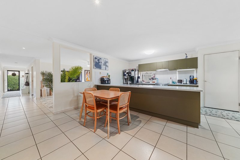 Photo - 47 Brookvale Drive, Victoria Point QLD 4165 - Image 5