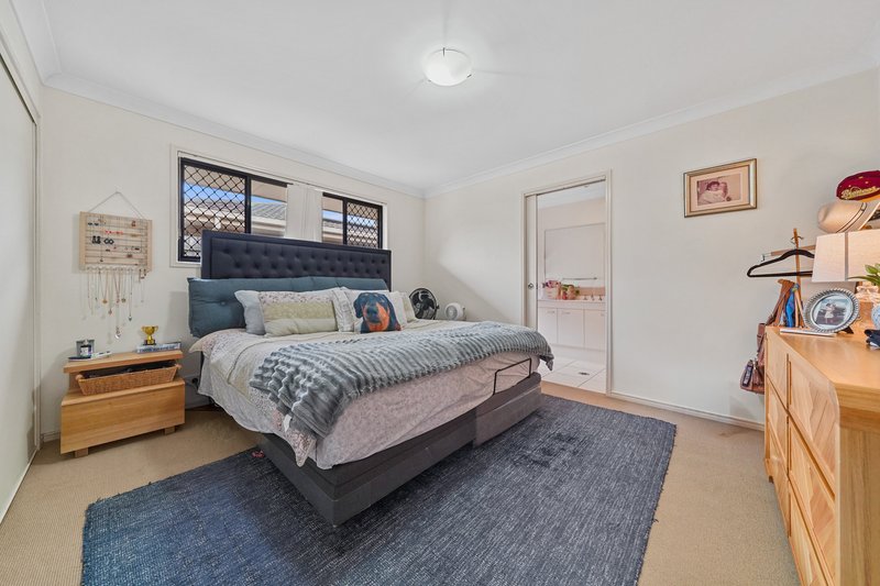 Photo - 47 Brookvale Drive, Victoria Point QLD 4165 - Image 11