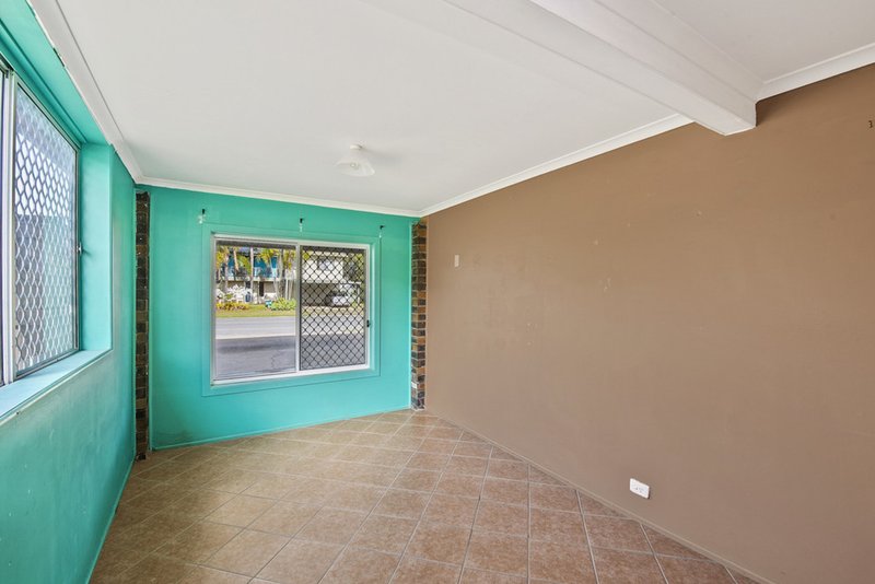 Photo - 47 Bucknor Drive, Deception Bay QLD 4508 - Image 4