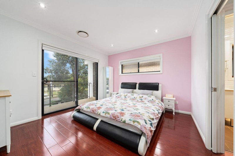 Photo - 47 Bullecourt Avenue, Milperra NSW 2214 - Image 2