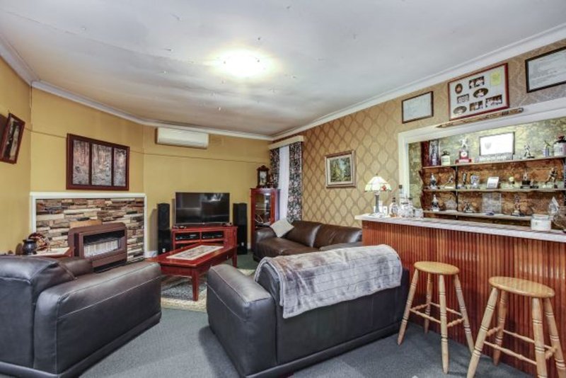 Photo - 47 Byfield Street, Reservoir VIC 3073 - Image 3