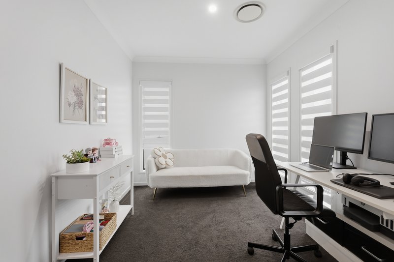 Photo - 47 Carson Circuit, Mango Hill QLD 4509 - Image 4