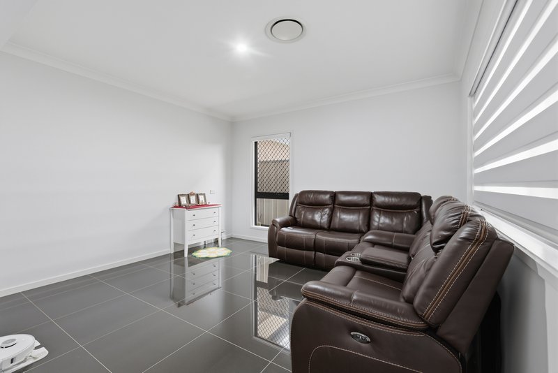 Photo - 47 Carson Circuit, Mango Hill QLD 4509 - Image 8