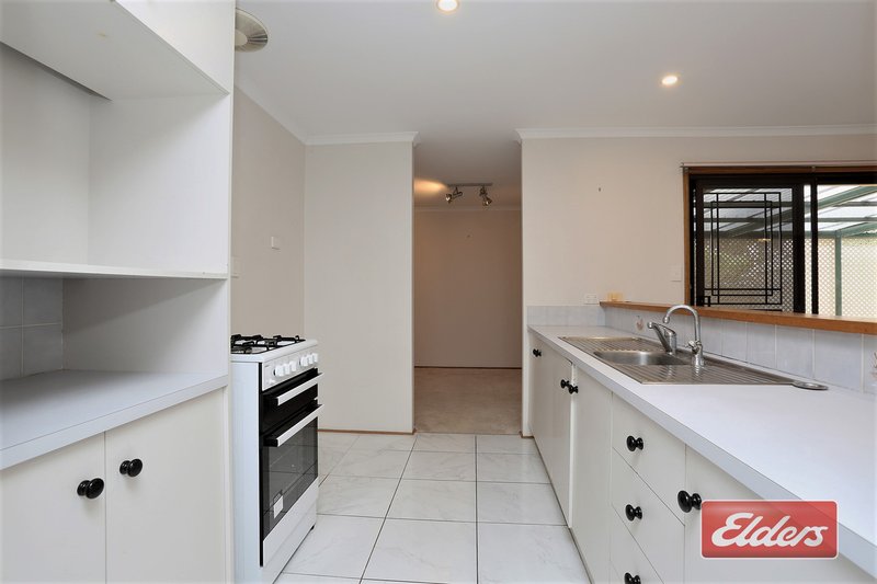 Photo - 47 Causby Crescent, Willaston SA 5118 - Image 6