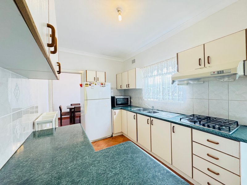 Photo - 47 Central Road, Beverly Hills NSW 2209 - Image 3