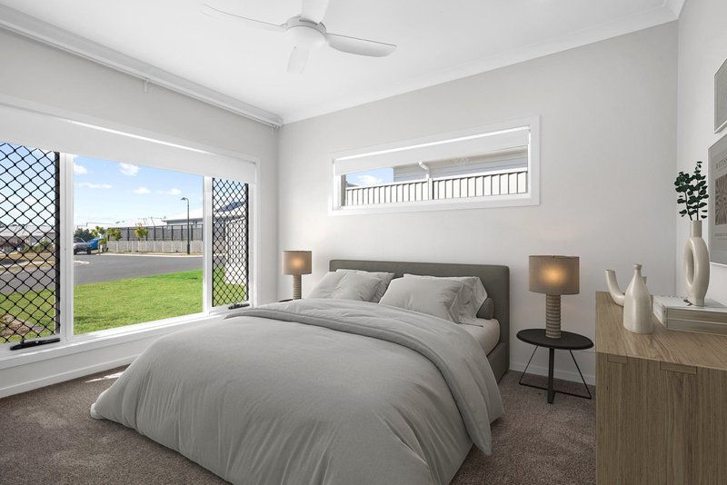 Photo - 47 Charon Way, Ripley QLD 4306 - Image 13