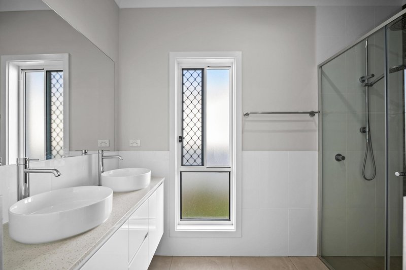 Photo - 47 Charon Way, Ripley QLD 4306 - Image 14