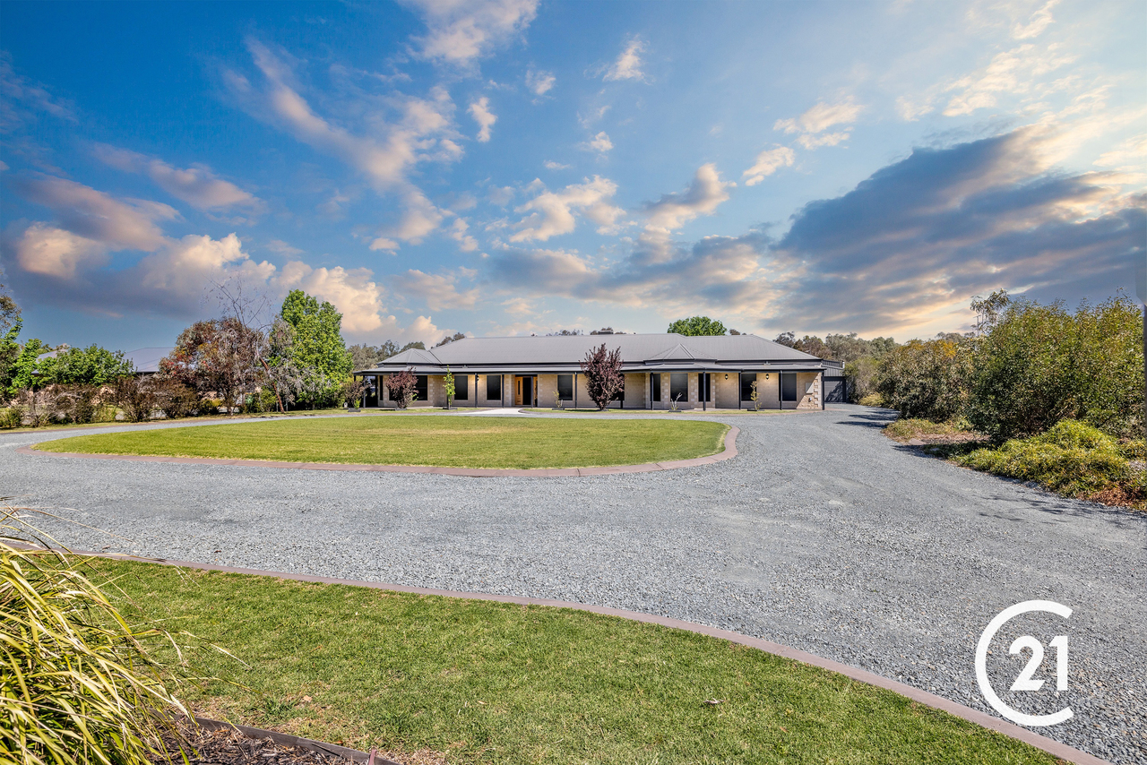 4-bedroom house at 47 CHELSWORTH DRIVE, Echuca VIC 3564, Campaspe, Victoria