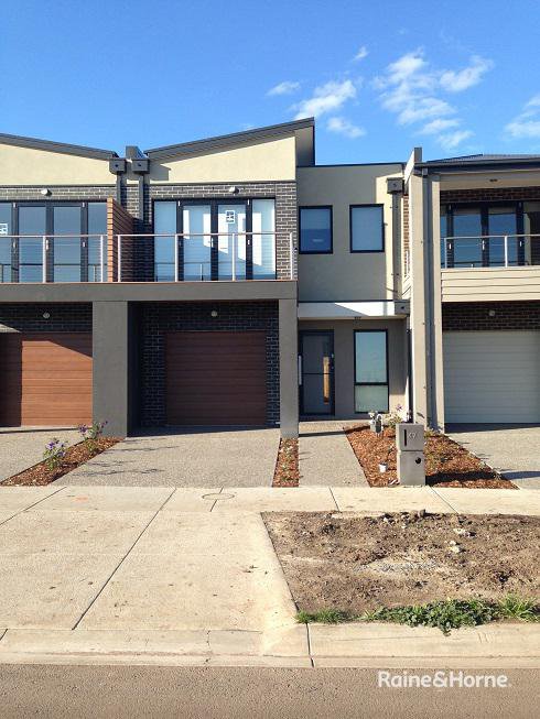 Photo - 47 Chessington Drive, Williams Landing VIC 3027 - Image