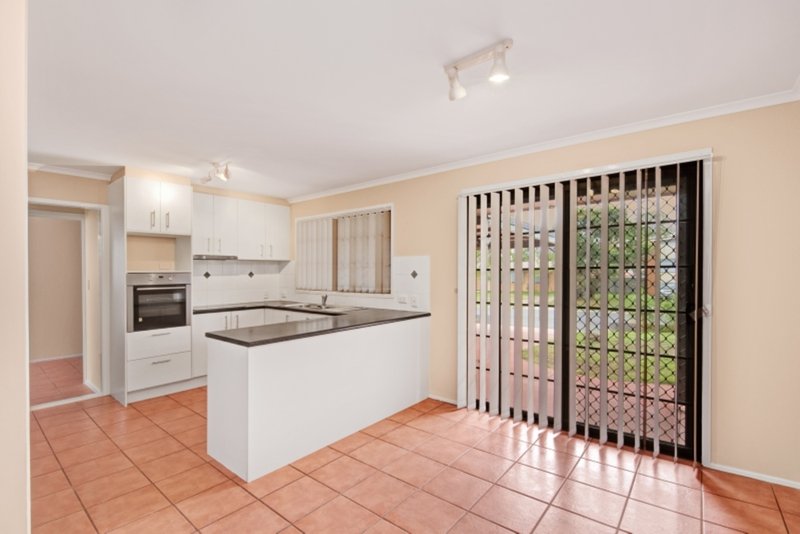 Photo - 47 Claverton Drive, Deception Bay QLD 4508 - Image 2