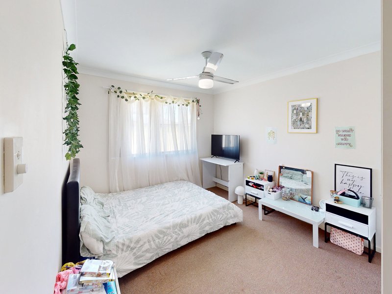 Photo - 47 Columbia Drive, Beachmere QLD 4510 - Image 9