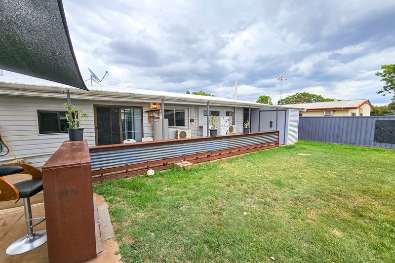 Photo - 47 Cook Crescent, Mount Isa QLD 4825 - Image 20