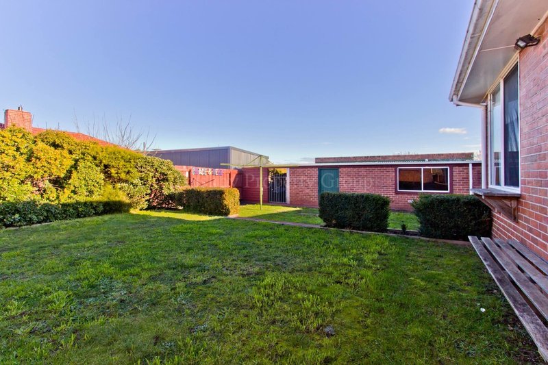 Photo - 47 Cornwall Crescent, Newnham TAS 7248 - Image 9