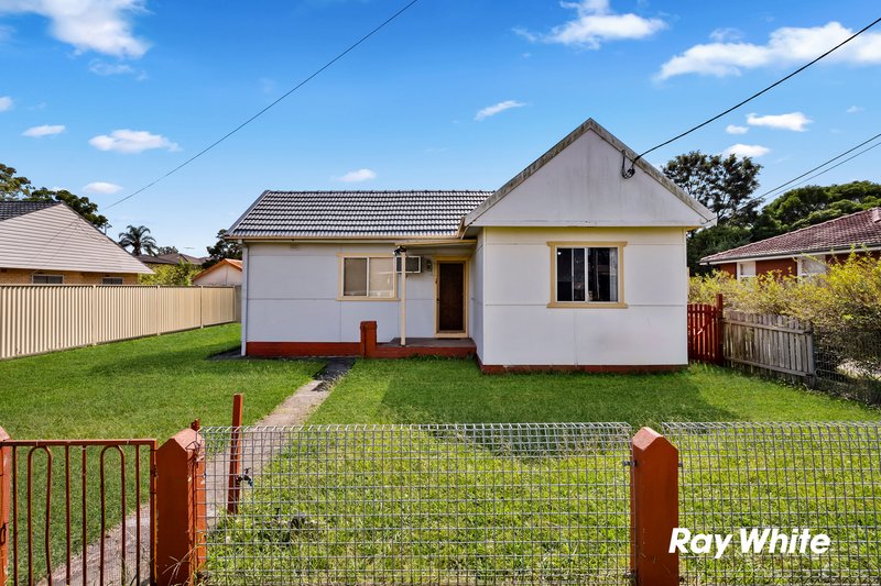 Photo - 47 Coveny Street, Doonside NSW 2767 - Image 4