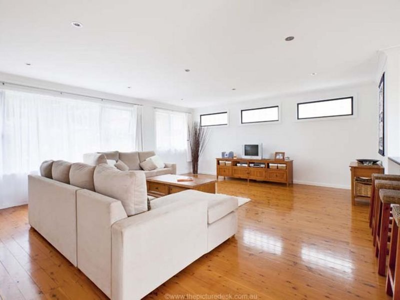 Photo - 47 Cumberland Avenue, Collaroy NSW 2097 - Image 6