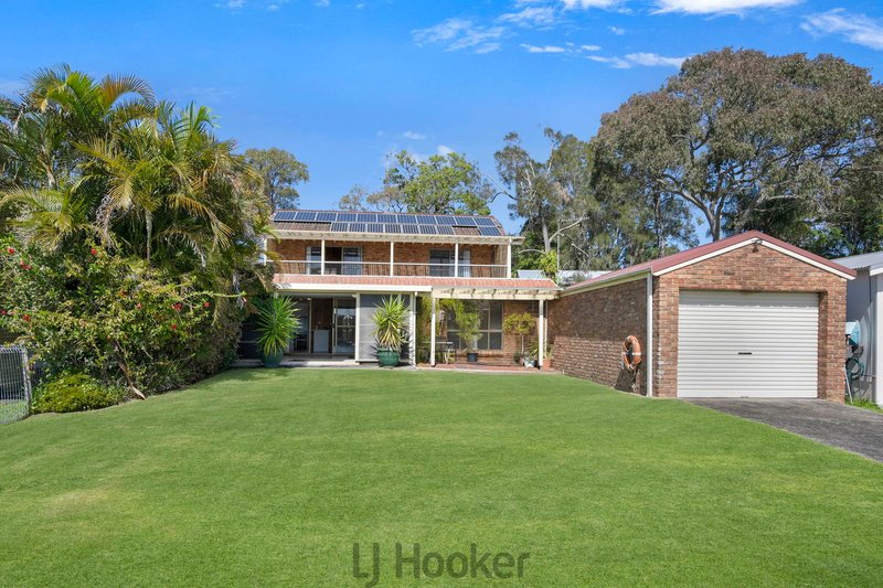 Photo - 47 Dandaraga Road, Brightwaters NSW 2264 - Image 5