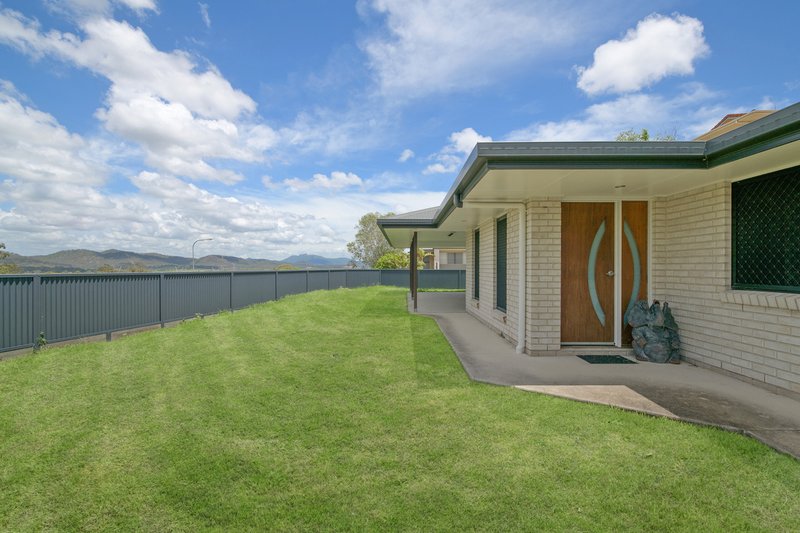 Photo - 47 Dartmouth Close, Clinton QLD 4680 - Image 16