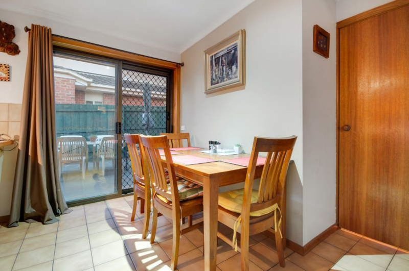 Photo - 4/7 David Street, Frankston VIC 3199 - Image 9