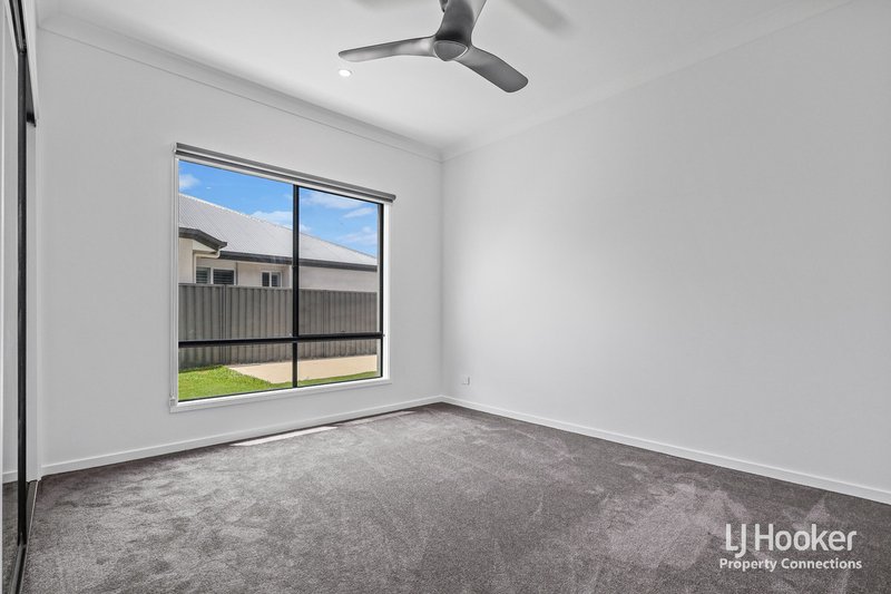 Photo - 47 Daydream Street, Burpengary East QLD 4505 - Image 15