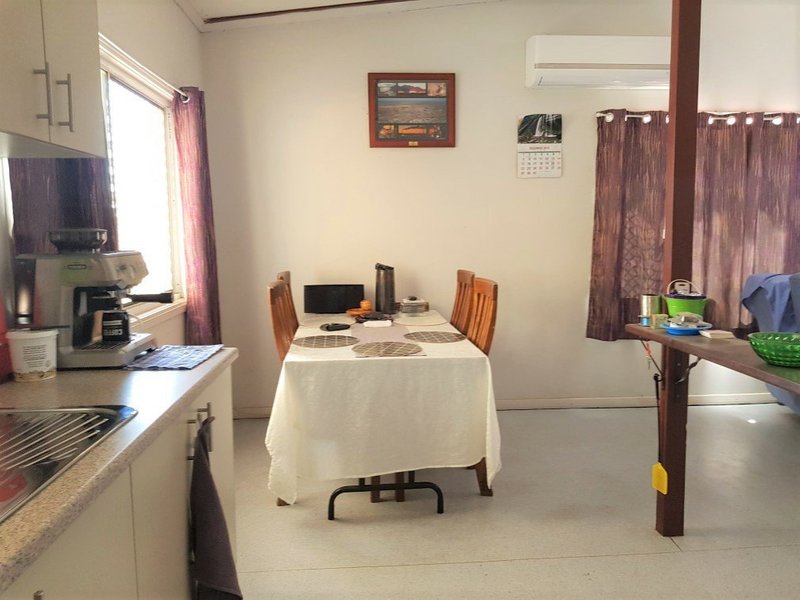 Photo - 47 Deighton Street, Mount Isa QLD 4825 - Image 6