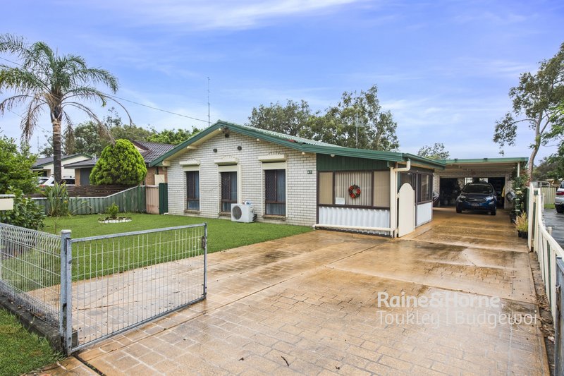 Photo - 47 Delia Avenue, Budgewoi NSW 2262 - Image 2