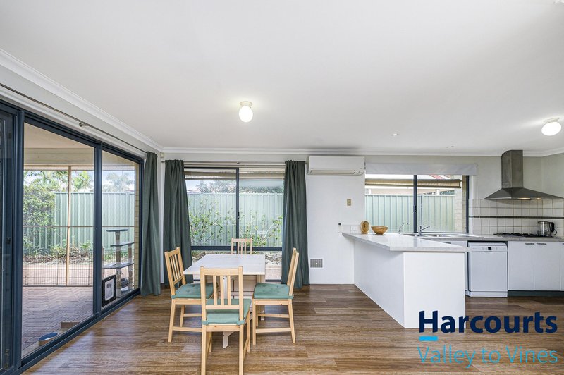 Photo - 47 Delmage Circle, Ellenbrook WA 6069 - Image 8