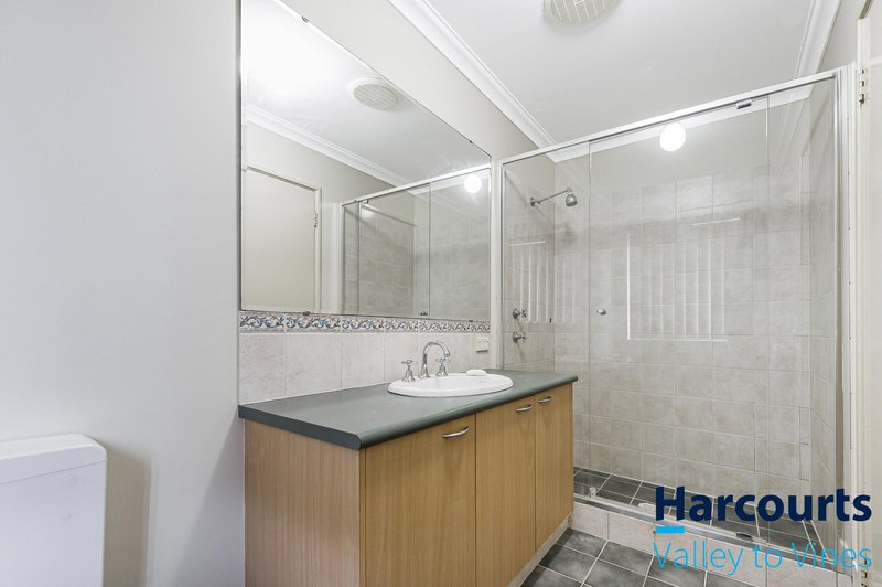 Photo - 47 Delmage Circle, Ellenbrook WA 6069 - Image 12