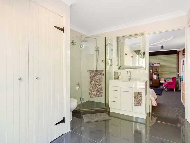 Photo - 47 Dugandan Street, Nerang QLD 4211 - Image 5