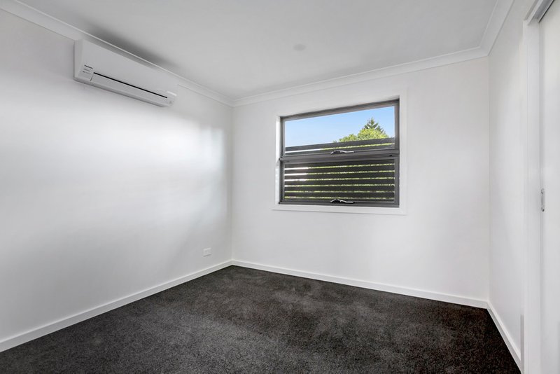 Photo - 4/7 Dundee Street, Reservoir VIC 3073 - Image 7