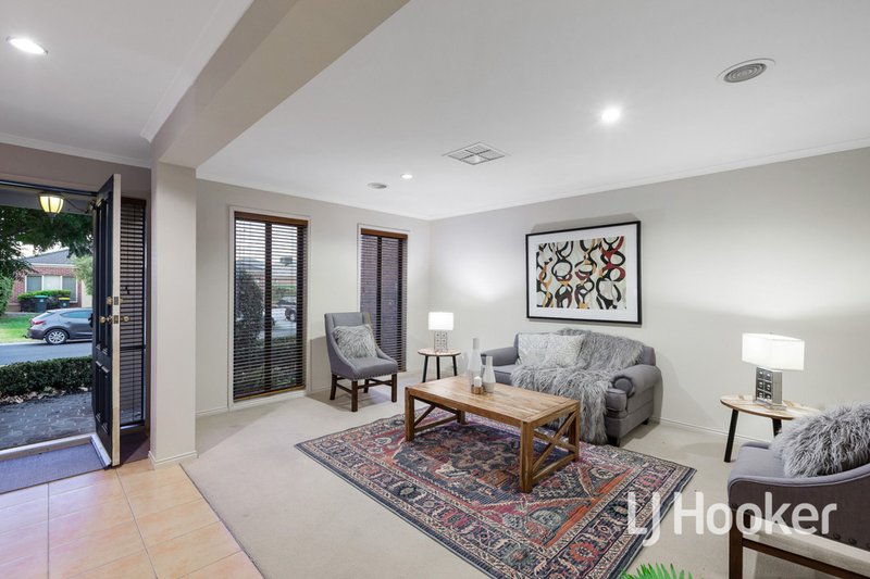 Photo - 47 Dunkirk Drive, Point Cook VIC 3030 - Image 2