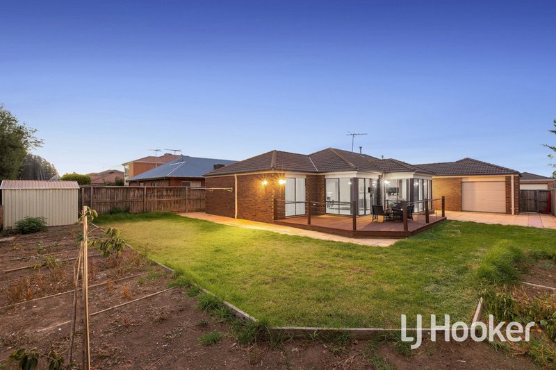 Photo - 47 Dunkirk Drive, Point Cook VIC 3030 - Image 14