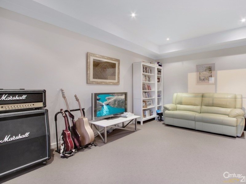 Photo - 47 Elizabeth Crescent, Hallett Cove SA 5158 - Image 6