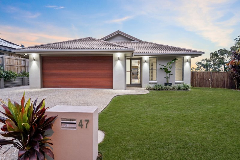 Photo - 47 Emperor Drive, Redland Bay QLD 4165 - Image 1