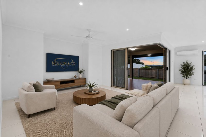Photo - 47 Emperor Drive, Redland Bay QLD 4165 - Image 7