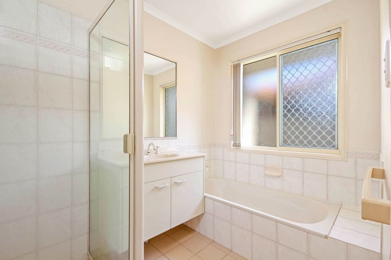 Photo - 47 Eversholt Street, Belmont QLD 4153 - Image 7