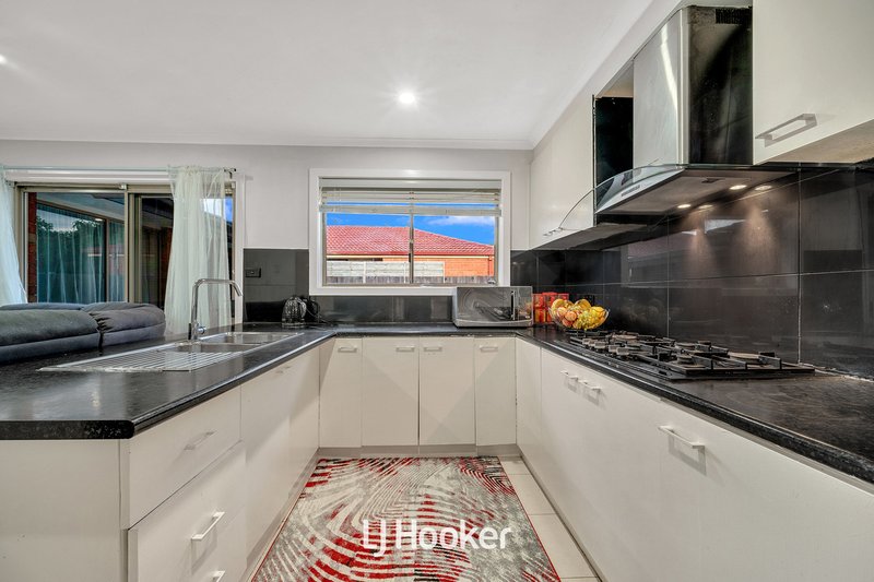 Photo - 47 Eyebright Square, Hallam VIC 3803 - Image 10