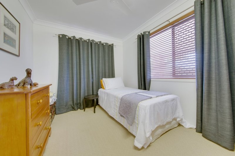 Photo - 47 Forbes Avenue, Frenchville QLD 4701 - Image 16