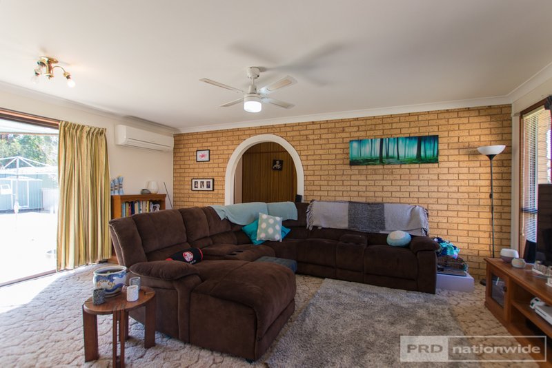 Photo - 47 Forest Street, Tumut NSW 2720 - Image 3