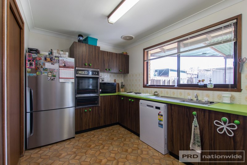 Photo - 47 Forest Street, Tumut NSW 2720 - Image 5