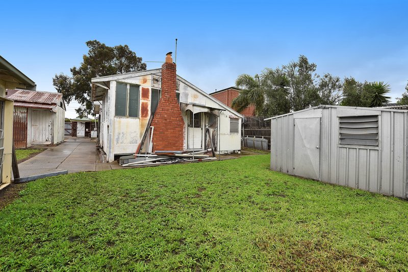 Photo - 47 Fowler Street, Coburg VIC 3058 - Image 9