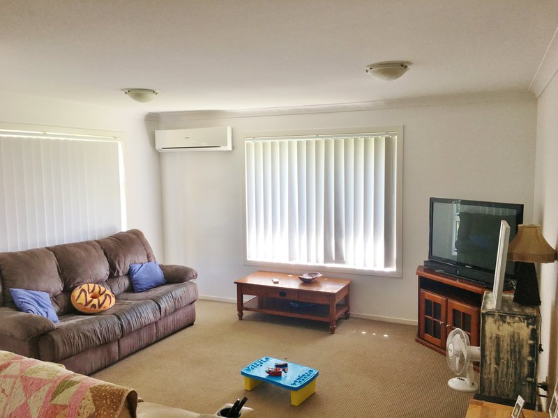 Photo - 47 Frangipani Drive, Kingaroy QLD 4610 - Image 3