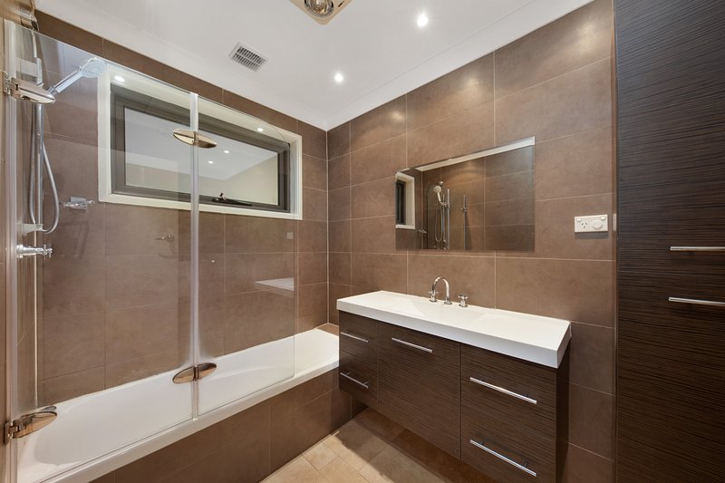 Photo - 47 Gal Crescent, Moorebank NSW 2170 - Image 5