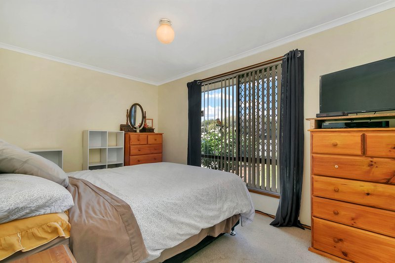 Photo - 47 Gawler River Road, Willaston SA 5118 - Image 4