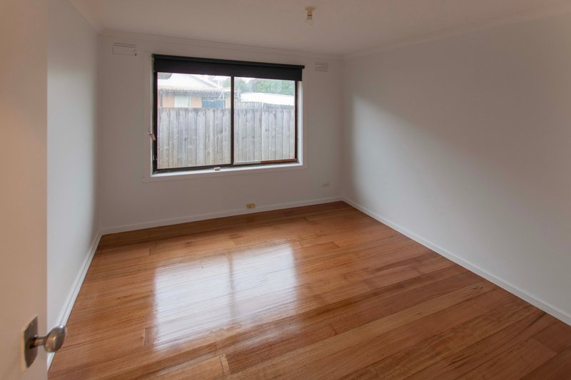 Photo - 4/7 Gertrude Street, St Albans VIC 3021 - Image 4